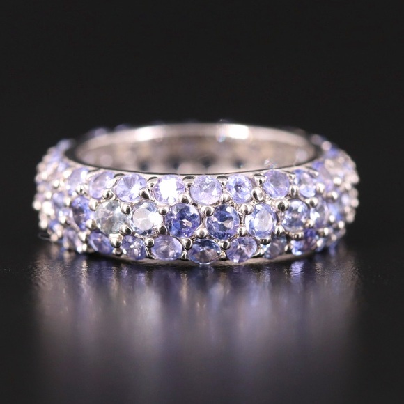 Jewelry - Holiday Sale ✨ Natural Tanzanite Pavé & Sterling Eternity Band • US7.5